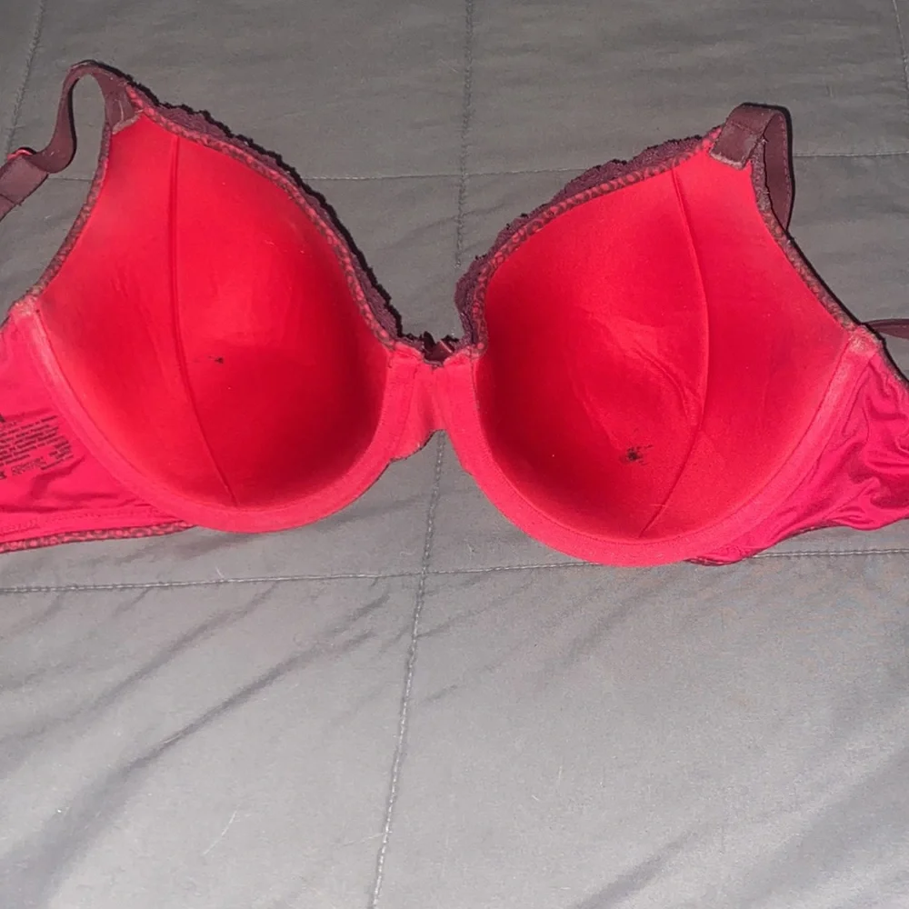 Women’s red and purple bra 36D - Picture 3 of 6